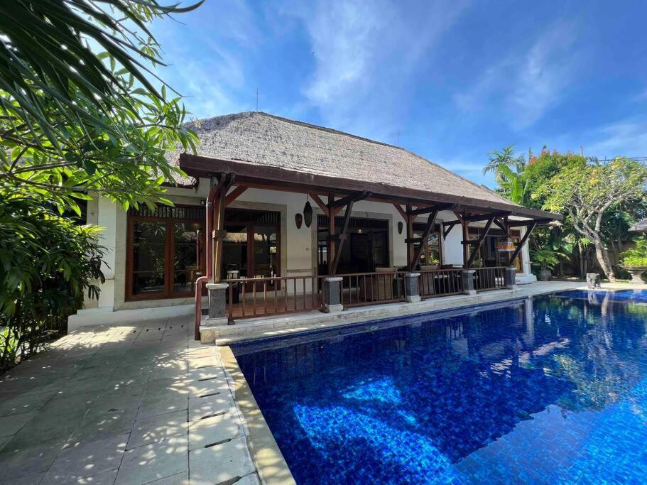 Bali Berg Villa, Sanur Esterno foto